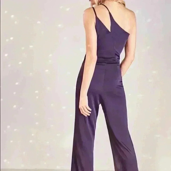 Ocposh30 hanging on asymmetric jumpsuit - Picture 3 of 5